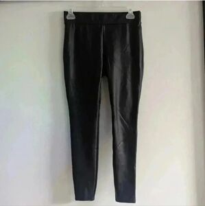 LOFT | Black Faux  Leather Insulated Stretchy Leggings Size XSP